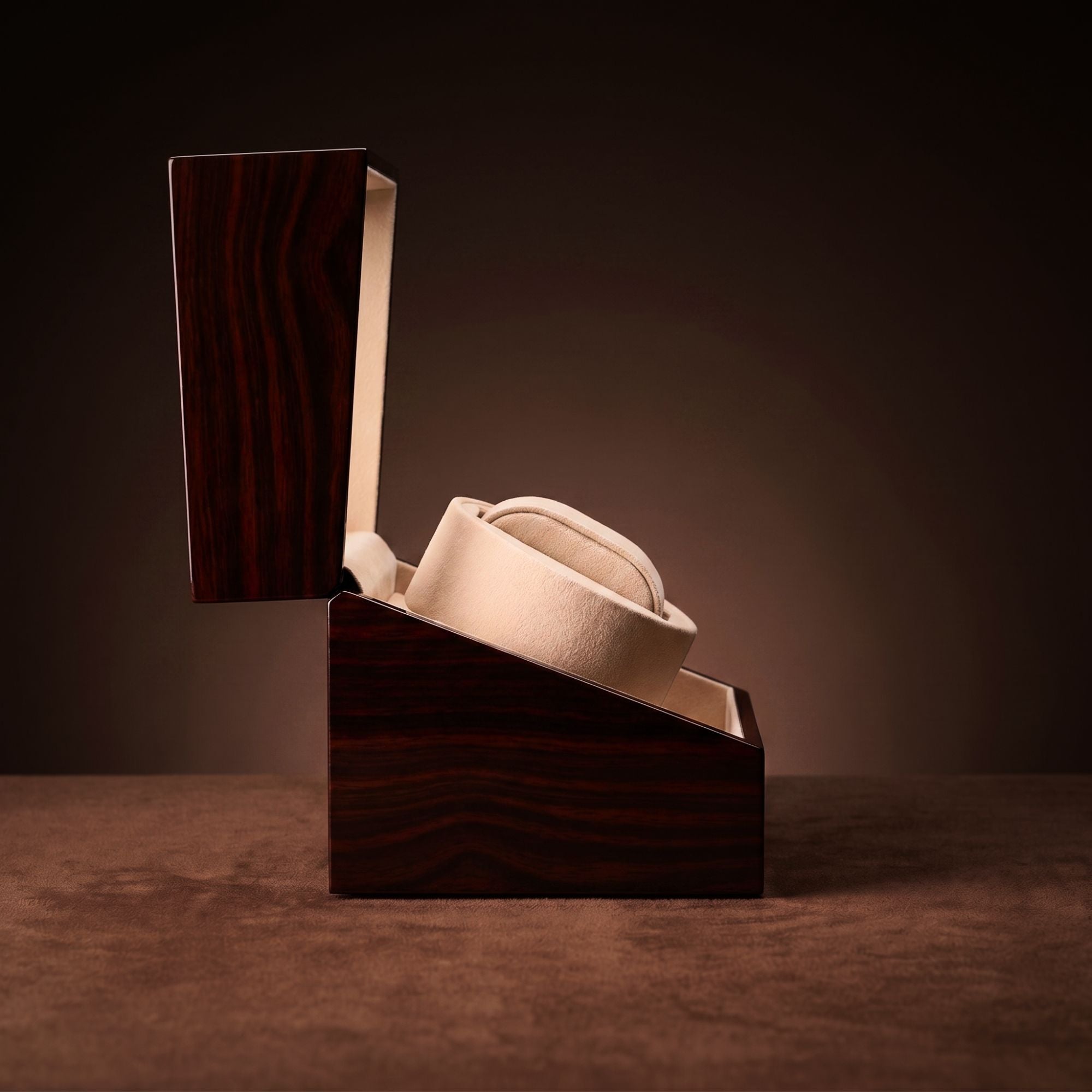 Valentier Heritage Winder — Lacquered Wood