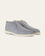 Rise Loafers Light Grey Suede — Shot 01