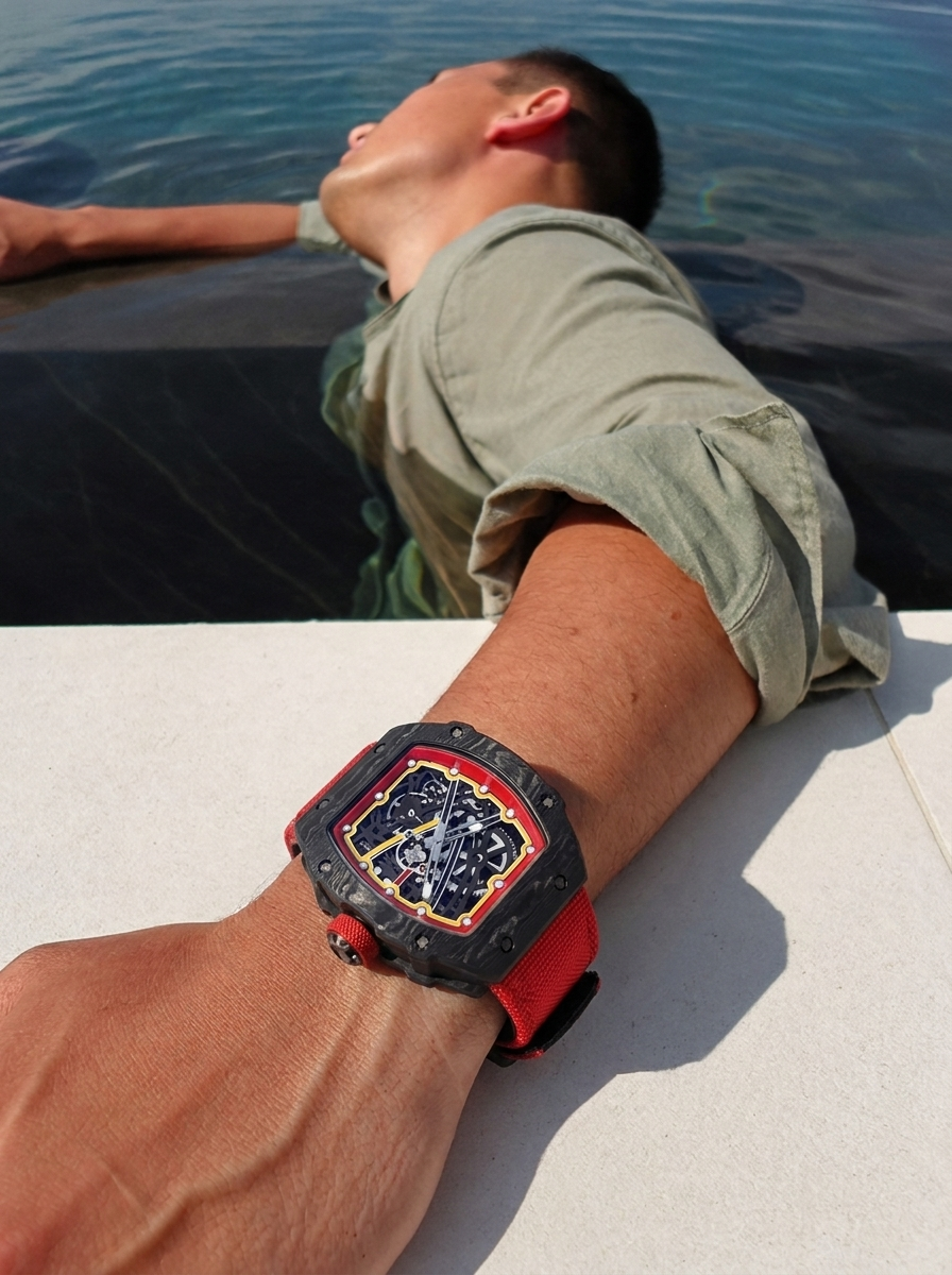 The Spectre N1 Black-Red, lifestyle — poolside